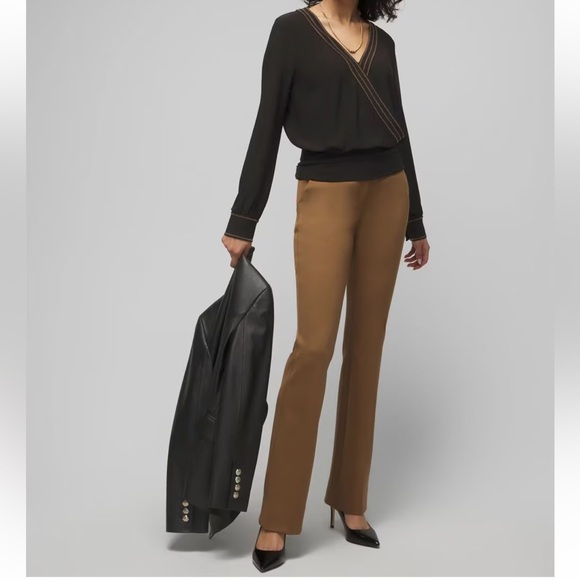 White House Black Market surplus wrap black  top brown contrast stitching NWT Lg - Picture 3 of 11